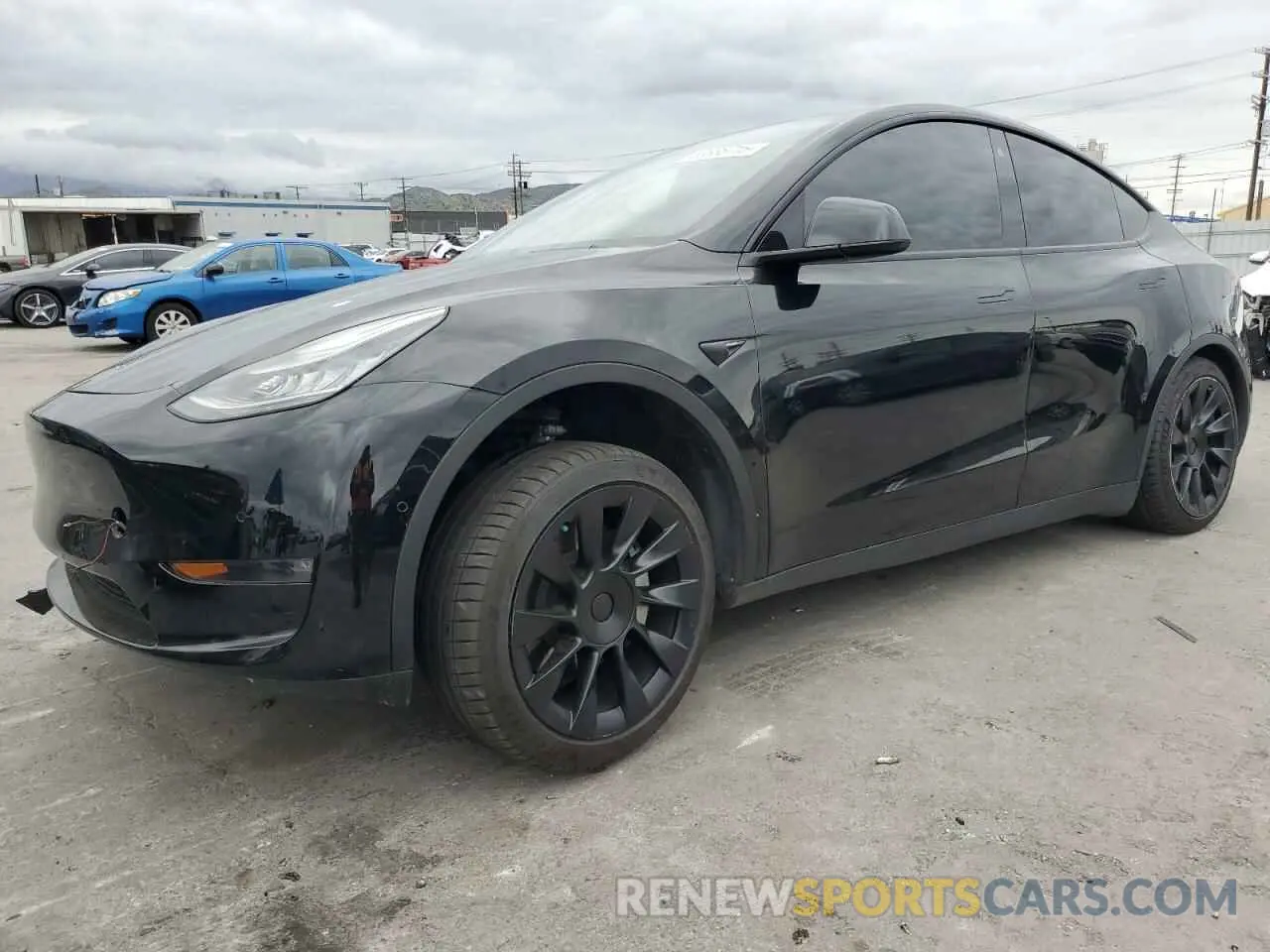 1 Photograph of a damaged car 5YJYGDEE3MF084655 TESLA MODEL Y 2021
