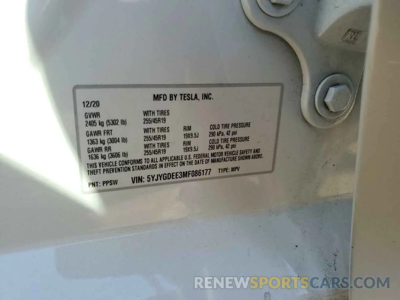 13 Photograph of a damaged car 5YJYGDEE3MF086177 TESLA MODEL Y 2021