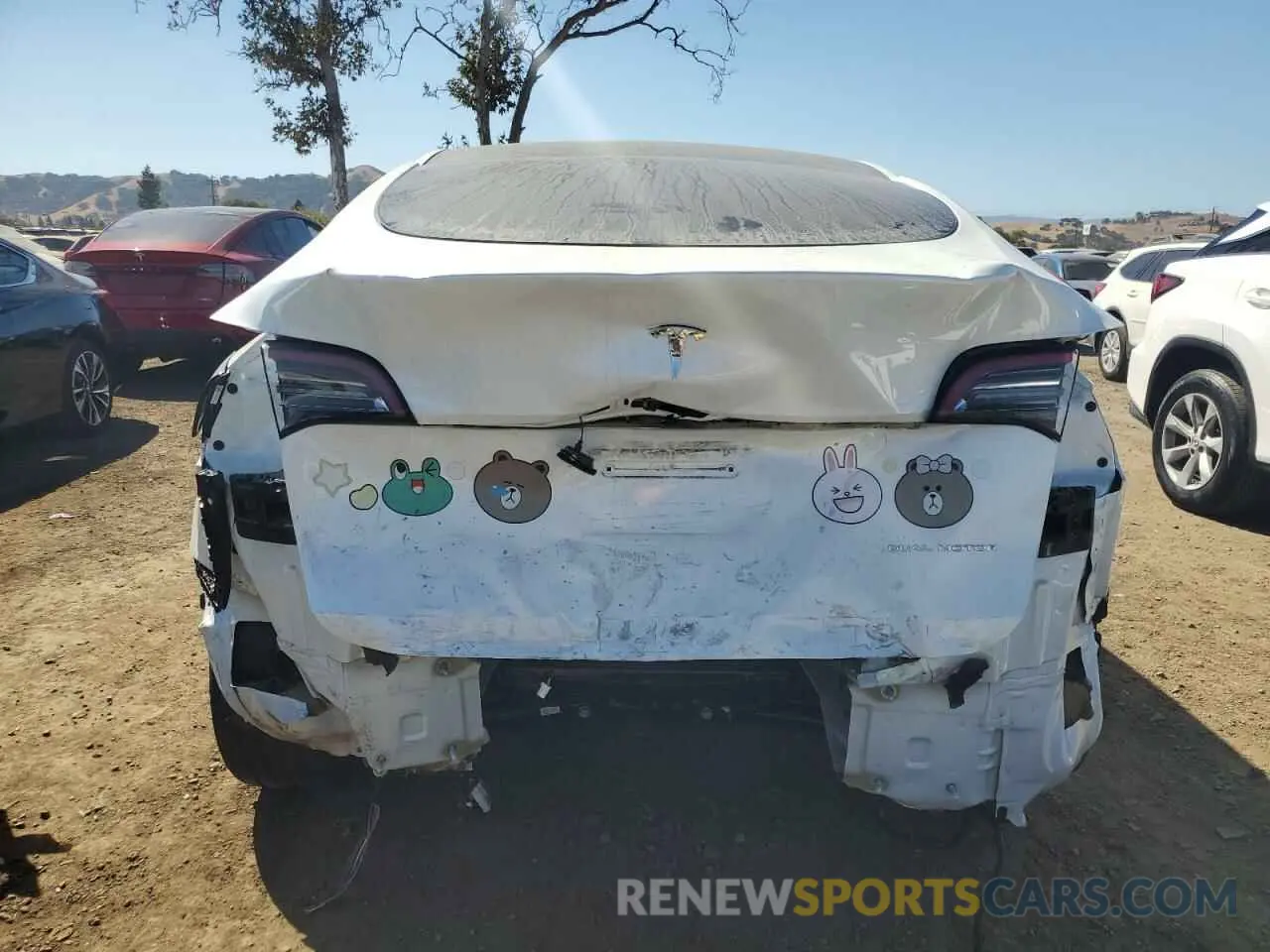 6 Photograph of a damaged car 5YJYGDEE3MF086177 TESLA MODEL Y 2021
