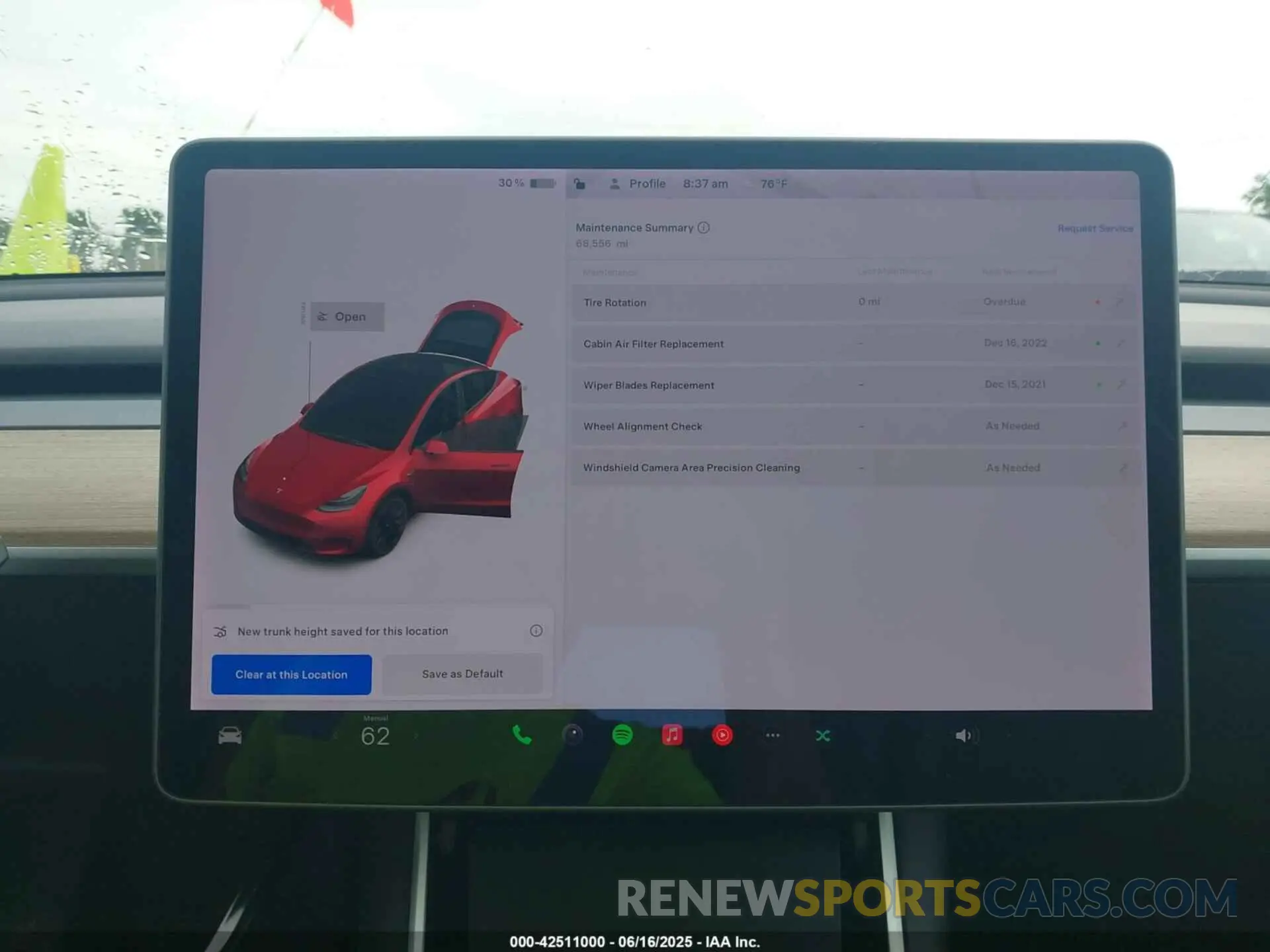 17 Photograph of a damaged car 5YJYGDEE3MF092447 TESLA MODEL Y 2021