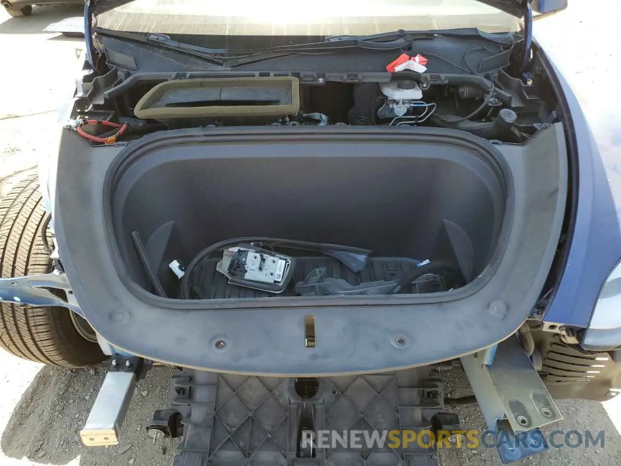 12 Photograph of a damaged car 5YJYGDEE3MF094506 TESLA MODEL Y 2021