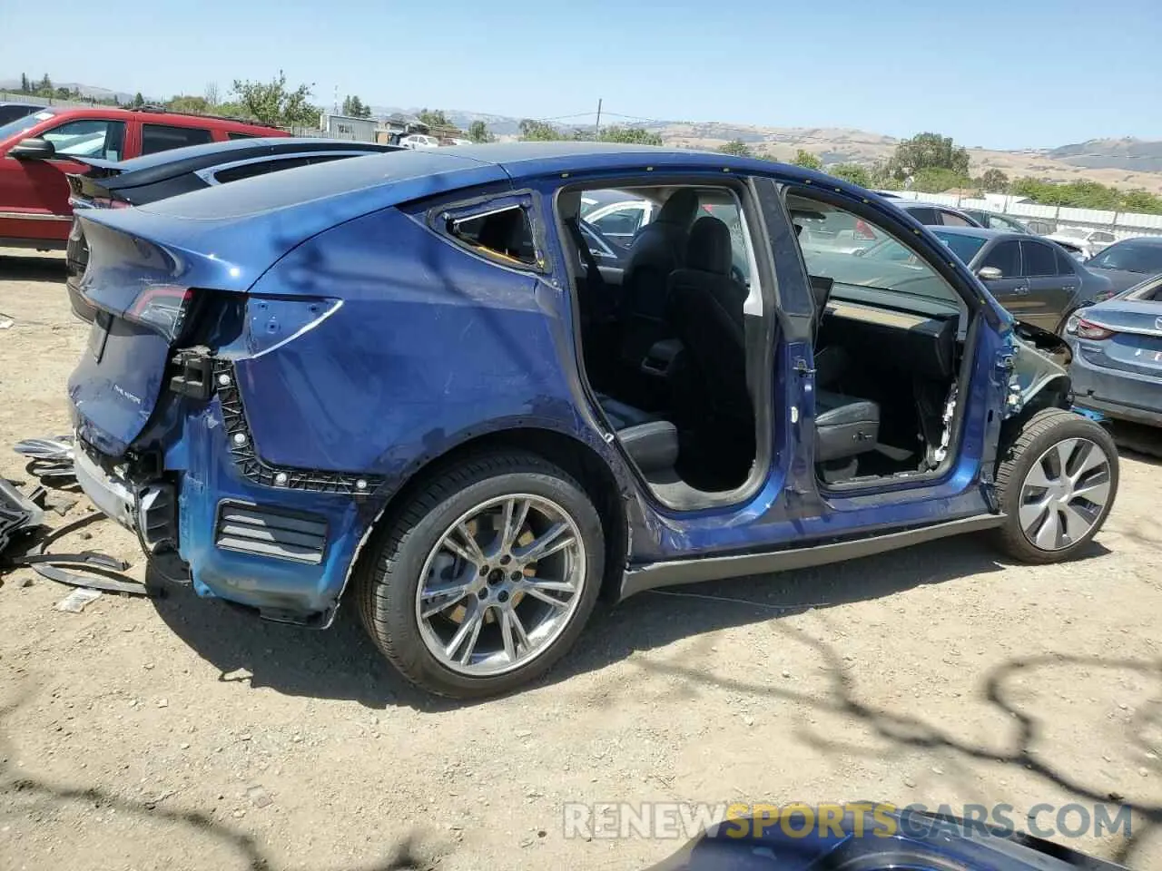 3 Photograph of a damaged car 5YJYGDEE3MF094506 TESLA MODEL Y 2021
