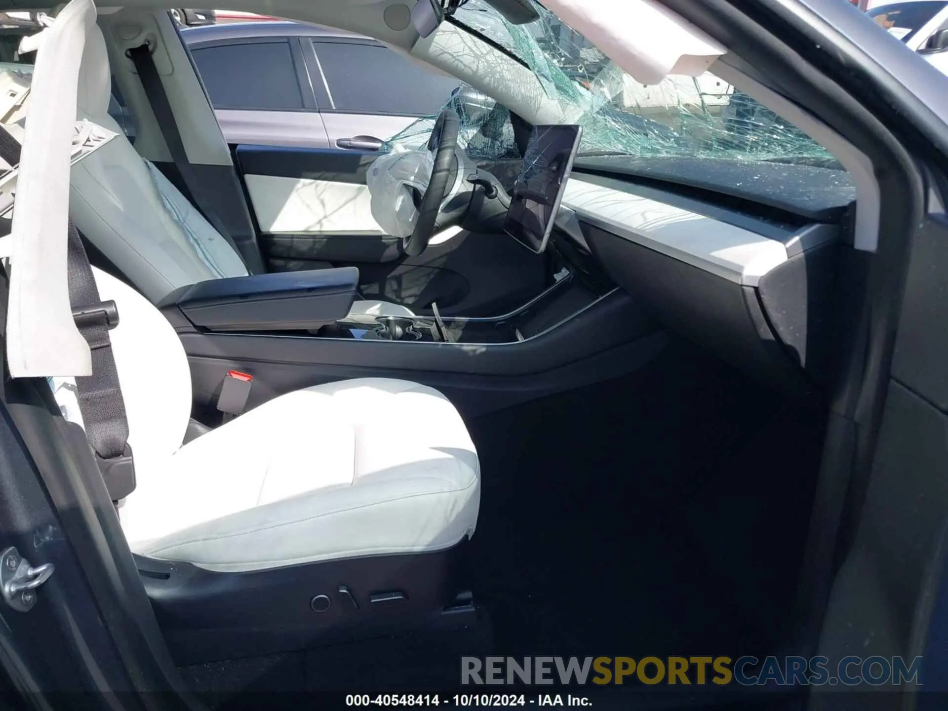 5 Photograph of a damaged car 5YJYGDEE3MF098040 TESLA MODEL Y 2021