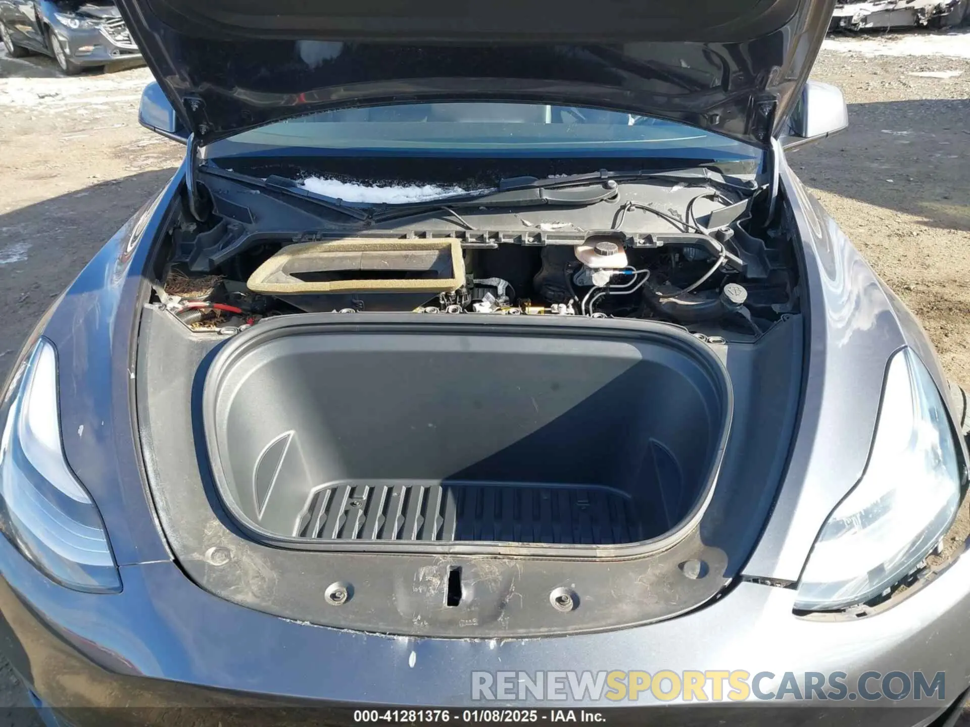 10 Photograph of a damaged car 5YJYGDEE3MF122966 TESLA MODEL Y 2021