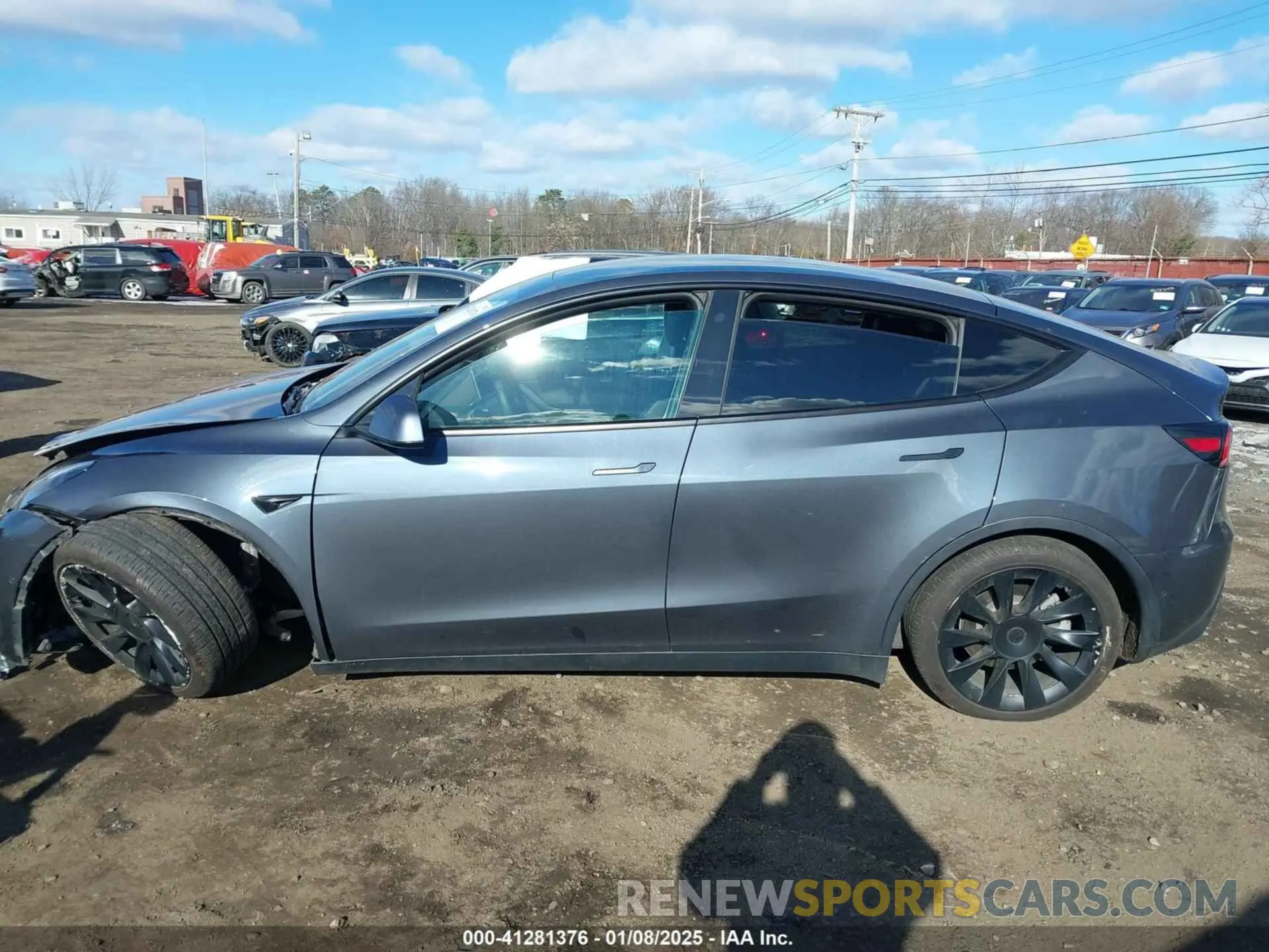 22 Photograph of a damaged car 5YJYGDEE3MF122966 TESLA MODEL Y 2021