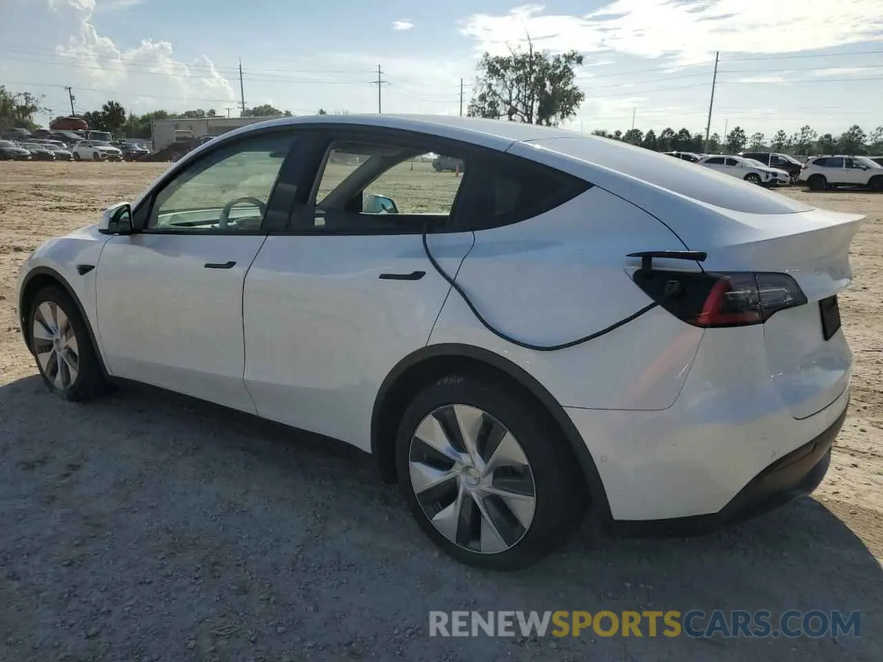 2 Photograph of a damaged car 5YJYGDEE3MF142070 TESLA MODEL Y 2021