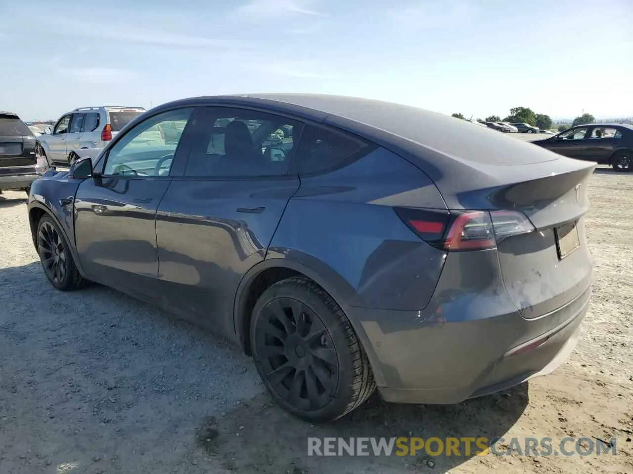 2 Photograph of a damaged car 5YJYGDEE3MF148581 TESLA MODEL Y 2021