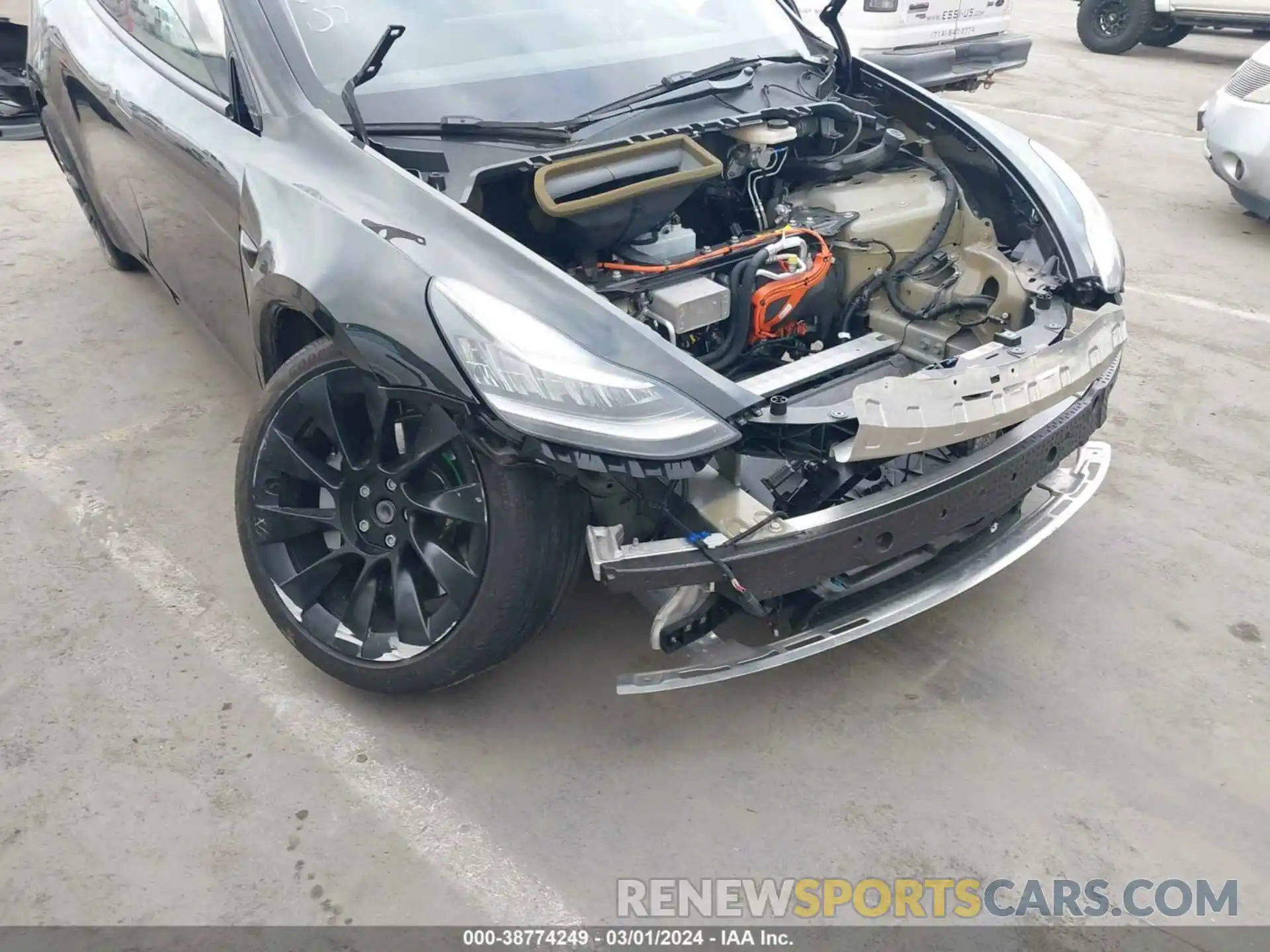 6 Photograph of a damaged car 5YJYGDEE3MF152887 TESLA MODEL Y 2021