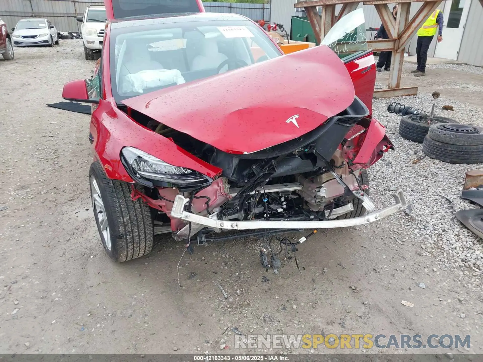6 Photograph of a damaged car 5YJYGDEE3MF173321 TESLA MODEL Y 2021