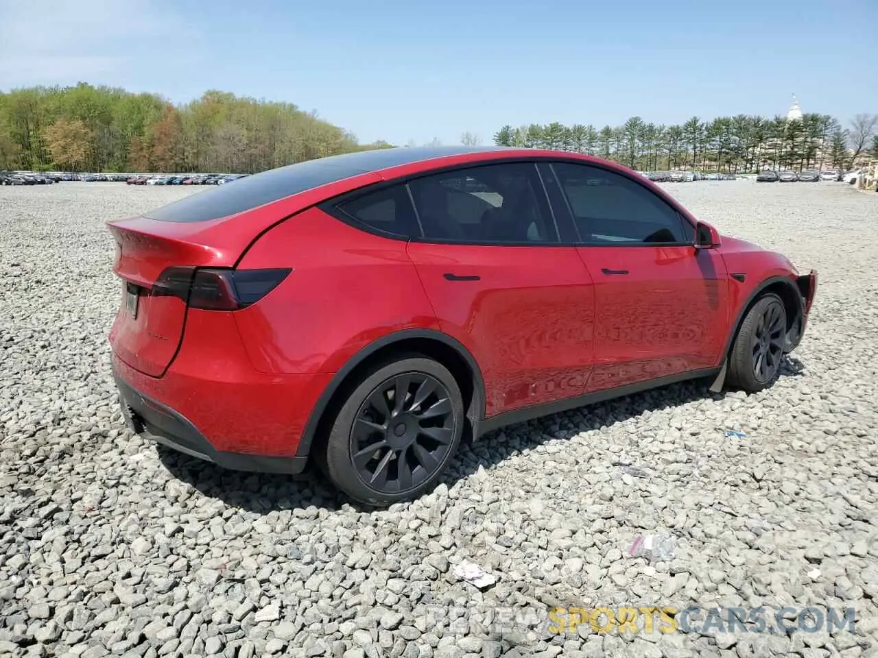 3 Photograph of a damaged car 5YJYGDEE3MF189258 TESLA MODEL Y 2021