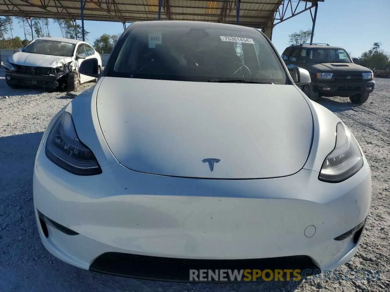 5 Photograph of a damaged car 5YJYGDEE3MF193889 TESLA MODEL Y 2021