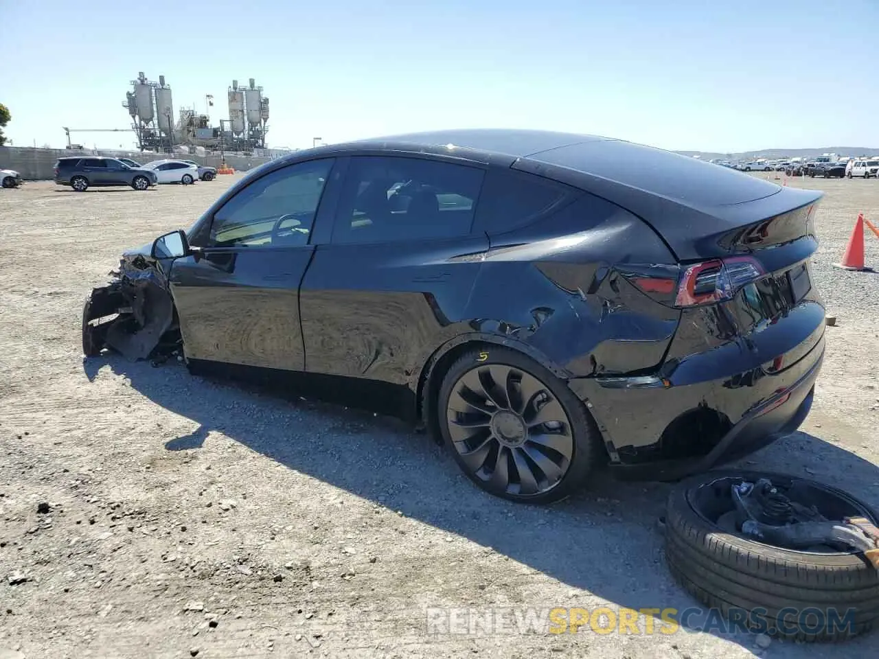 2 Photograph of a damaged car 5YJYGDEE3MF209217 TESLA MODEL Y 2021