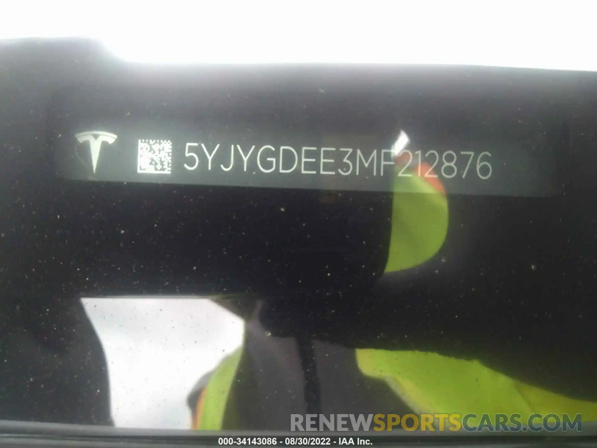 9 Photograph of a damaged car 5YJYGDEE3MF212876 TESLA MODEL Y 2021