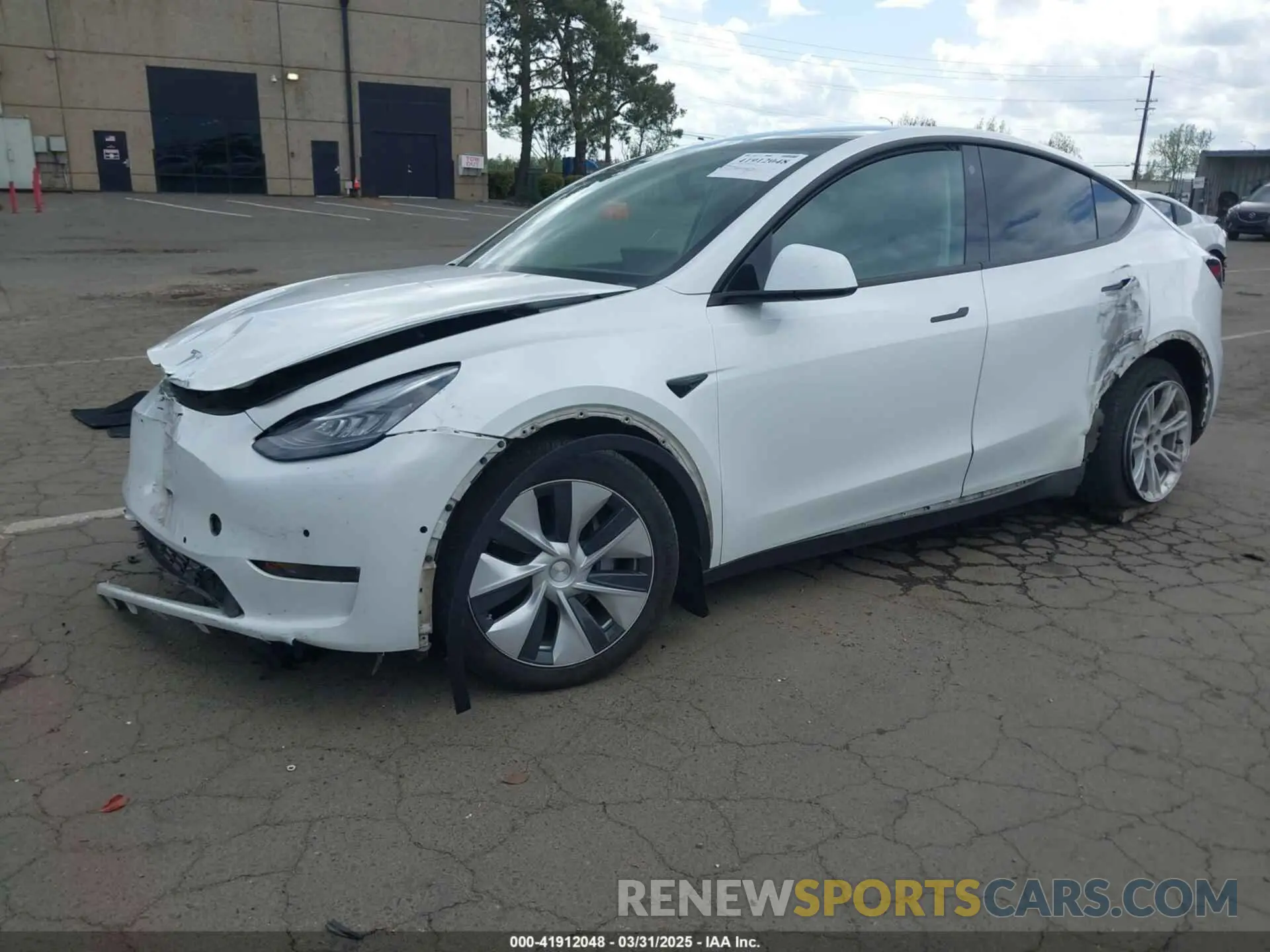 2 Photograph of a damaged car 5YJYGDEE3MF214952 TESLA MODEL Y 2021