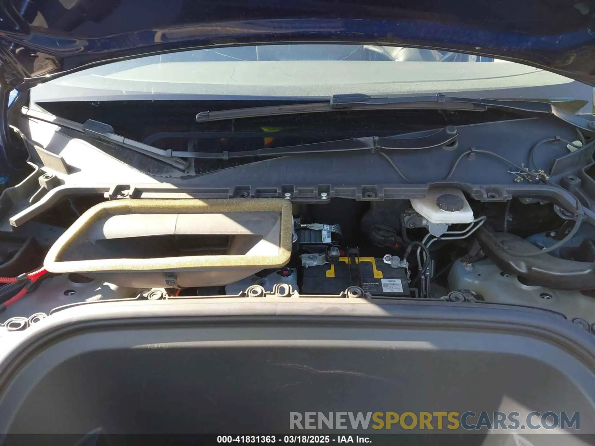 10 Photograph of a damaged car 5YJYGDEE3MF218743 TESLA MODEL Y 2021