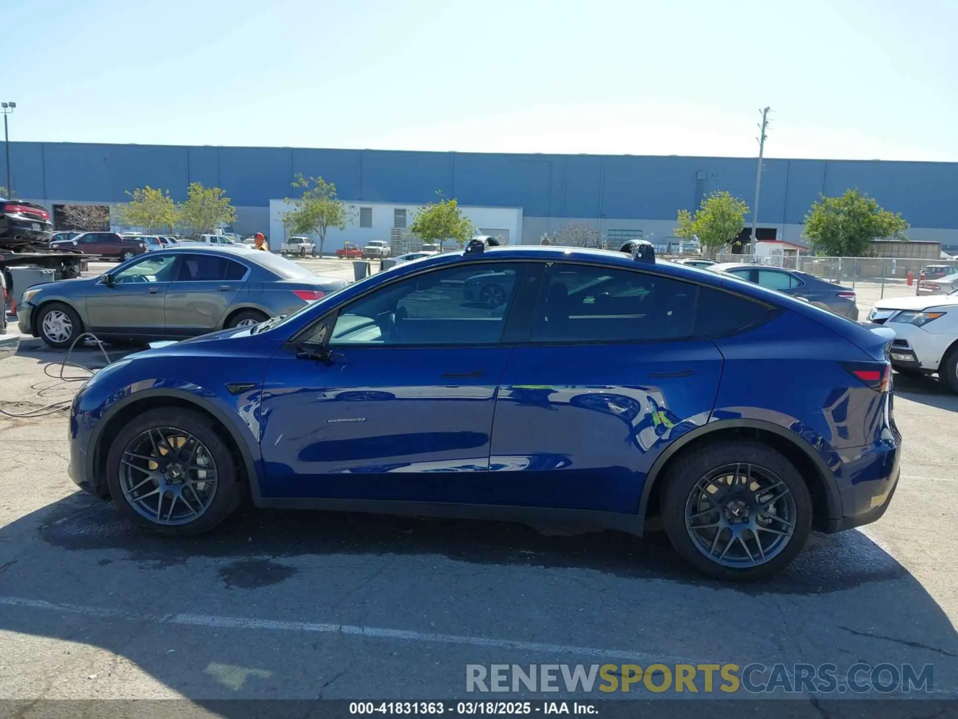 14 Photograph of a damaged car 5YJYGDEE3MF218743 TESLA MODEL Y 2021
