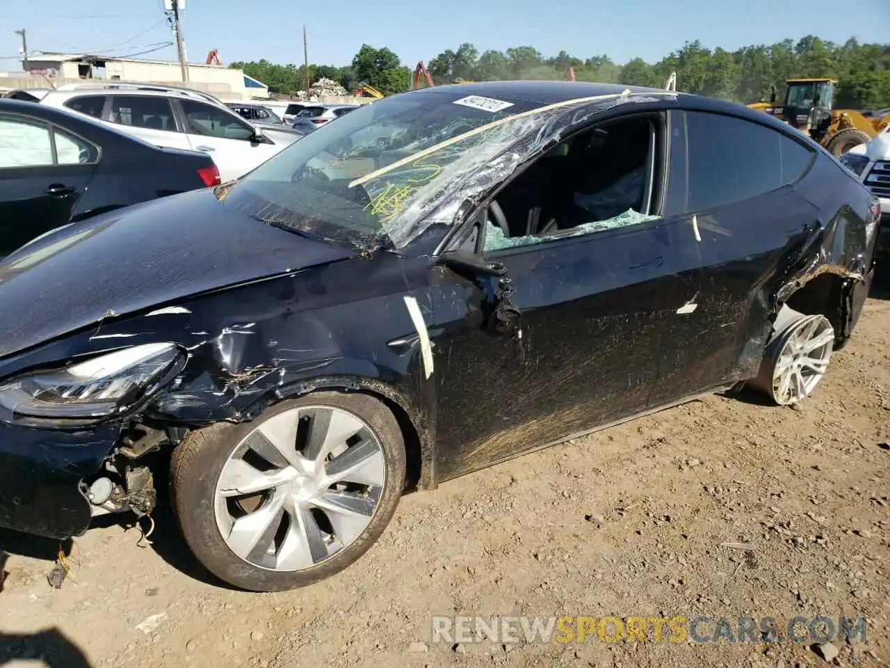 9 Photograph of a damaged car 5YJYGDEE3MF244016 TESLA MODEL Y 2021