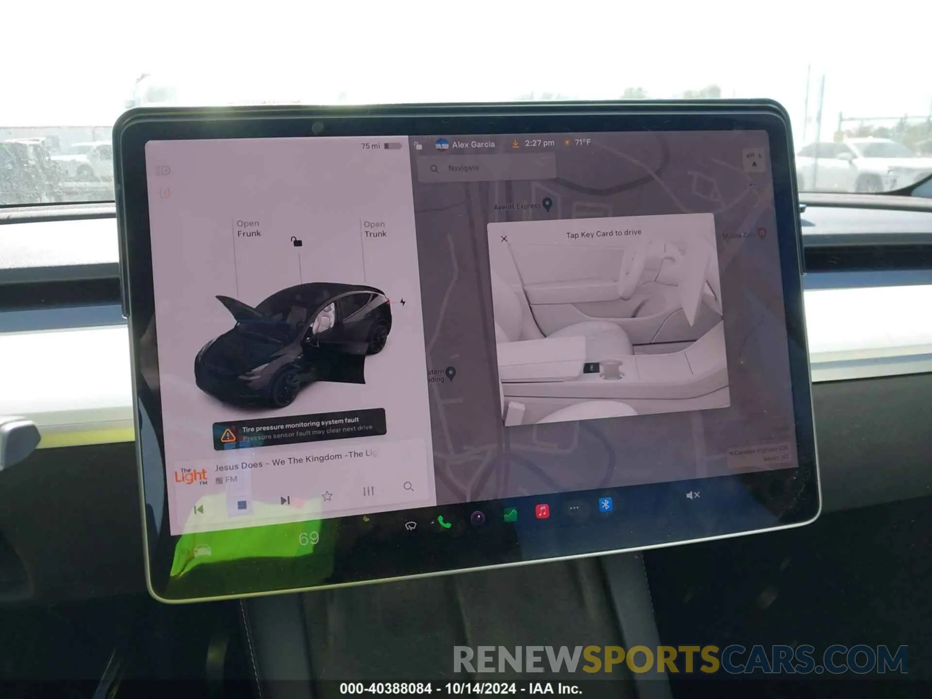 17 Photograph of a damaged car 5YJYGDEE3MF248485 TESLA MODEL Y 2021
