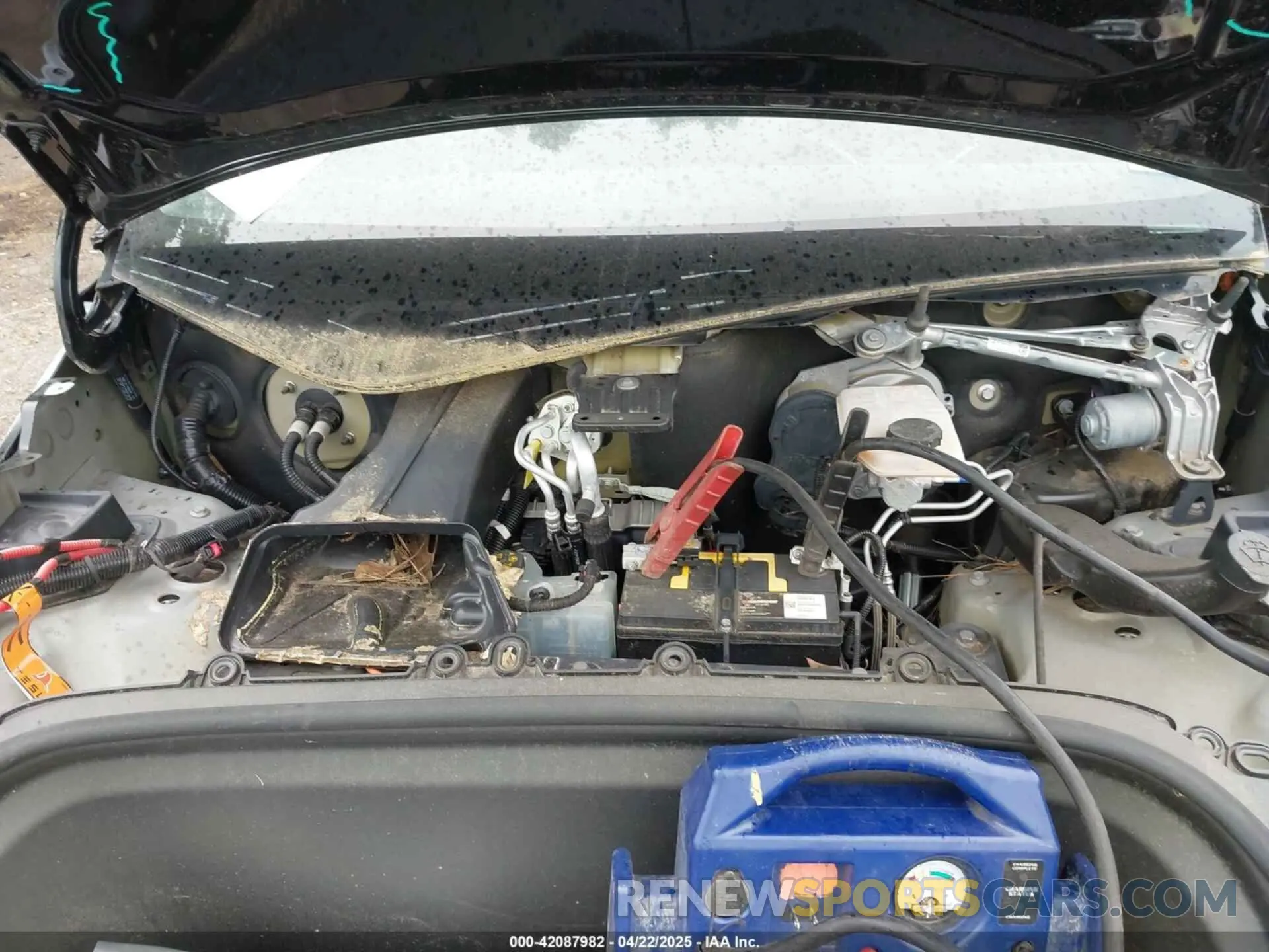 10 Photograph of a damaged car 5YJYGDEE3MF253573 TESLA MODEL Y 2021