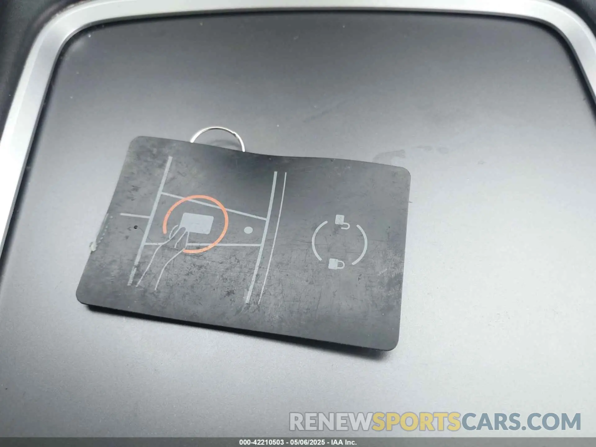 11 Photograph of a damaged car 5YJYGDEE3MF254383 TESLA MODEL Y 2021