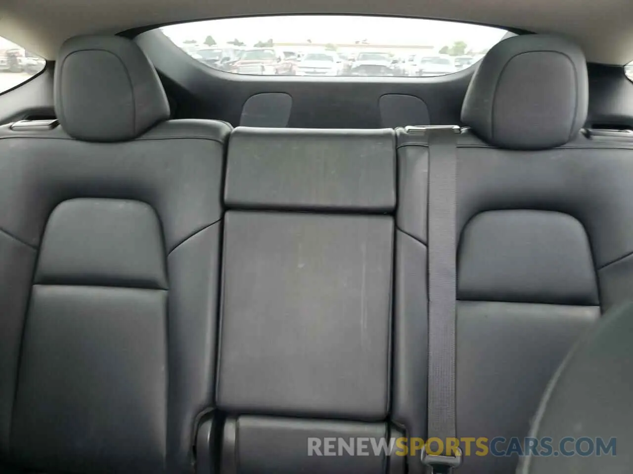 10 Photograph of a damaged car 5YJYGDEE3MF262726 TESLA MODEL Y 2021