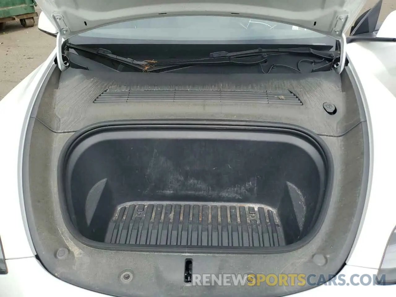 12 Photograph of a damaged car 5YJYGDEE3MF262726 TESLA MODEL Y 2021