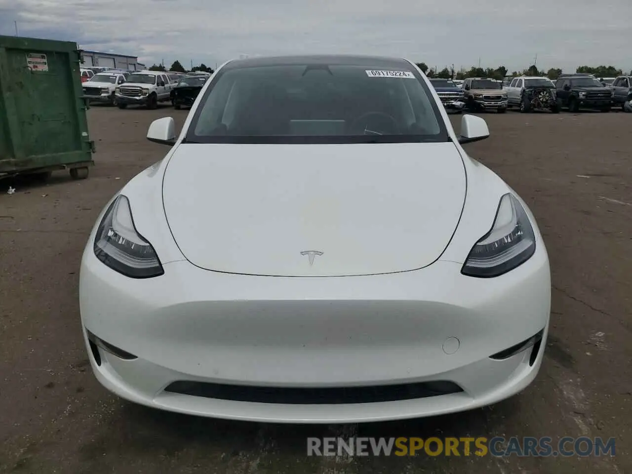 5 Photograph of a damaged car 5YJYGDEE3MF262726 TESLA MODEL Y 2021