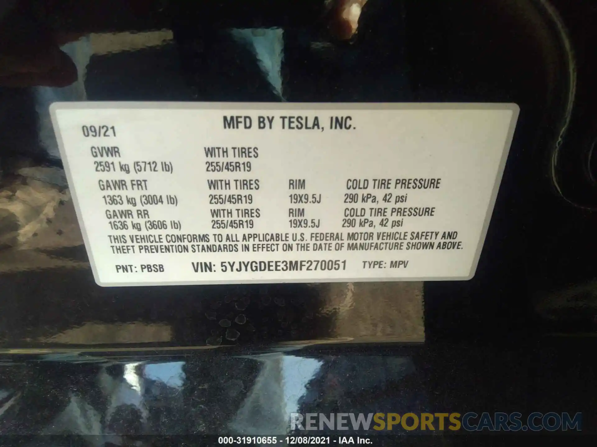 9 Photograph of a damaged car 5YJYGDEE3MF270051 TESLA MODEL Y 2021