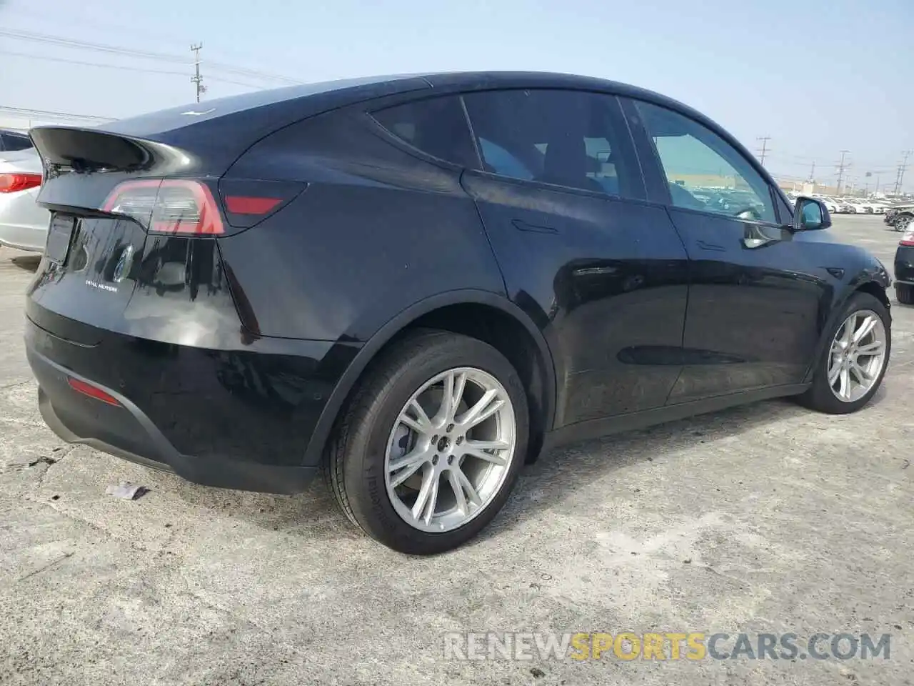 3 Photograph of a damaged car 5YJYGDEE3MF270115 TESLA MODEL Y 2021