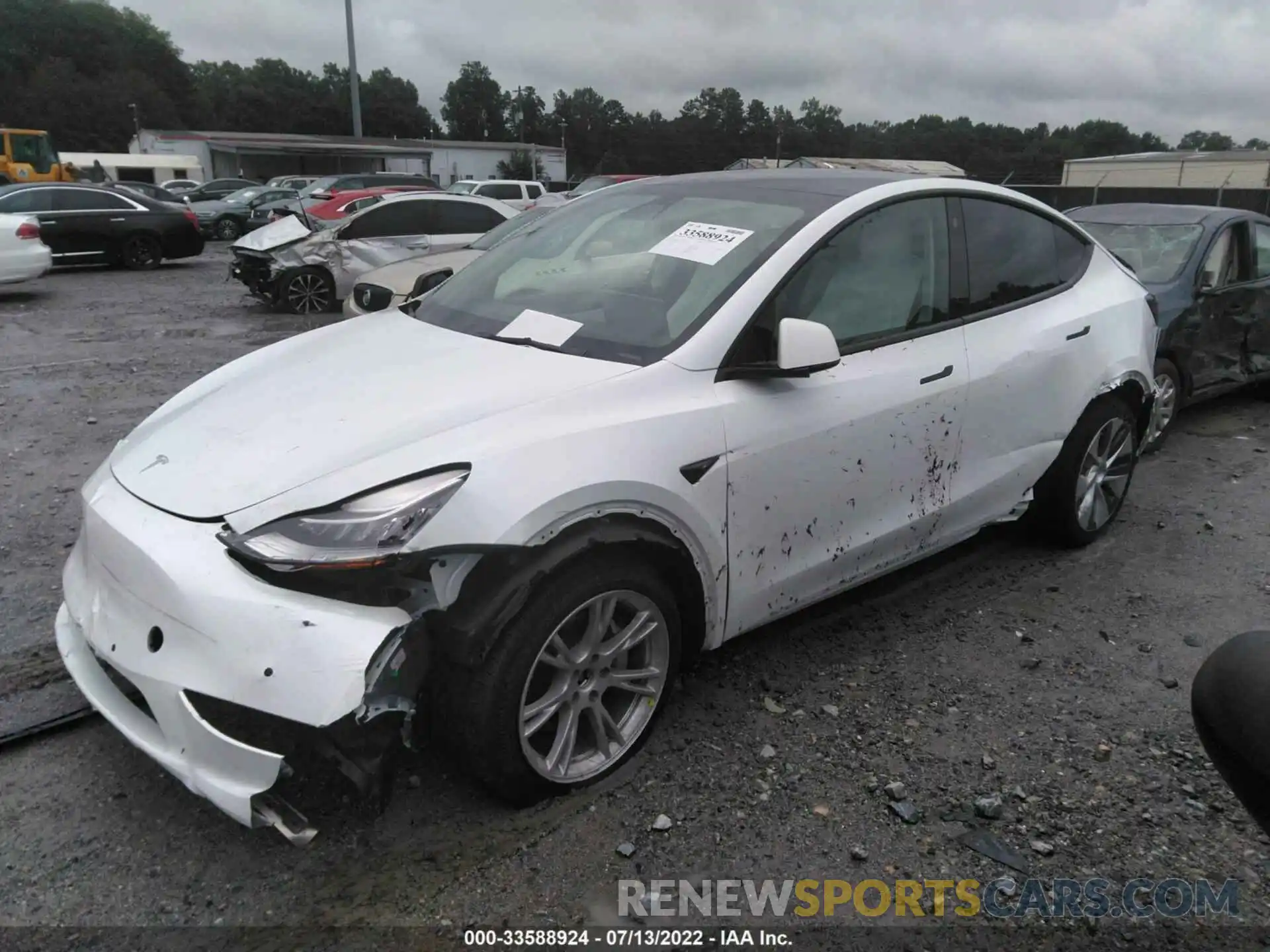 2 Photograph of a damaged car 5YJYGDEE3MF298027 TESLA MODEL Y 2021