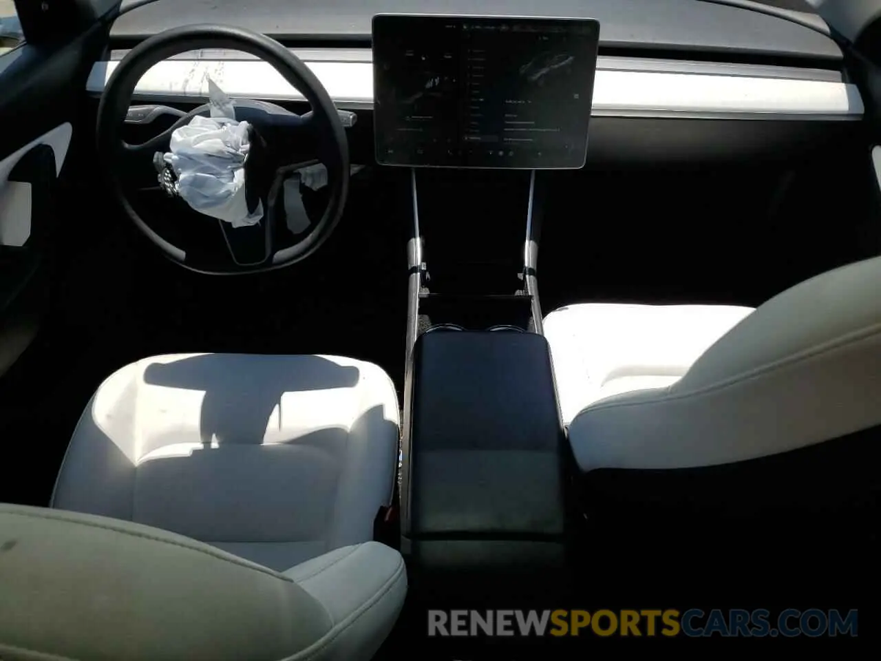8 Photograph of a damaged car 5YJYGDEE4MF067475 TESLA MODEL Y 2021