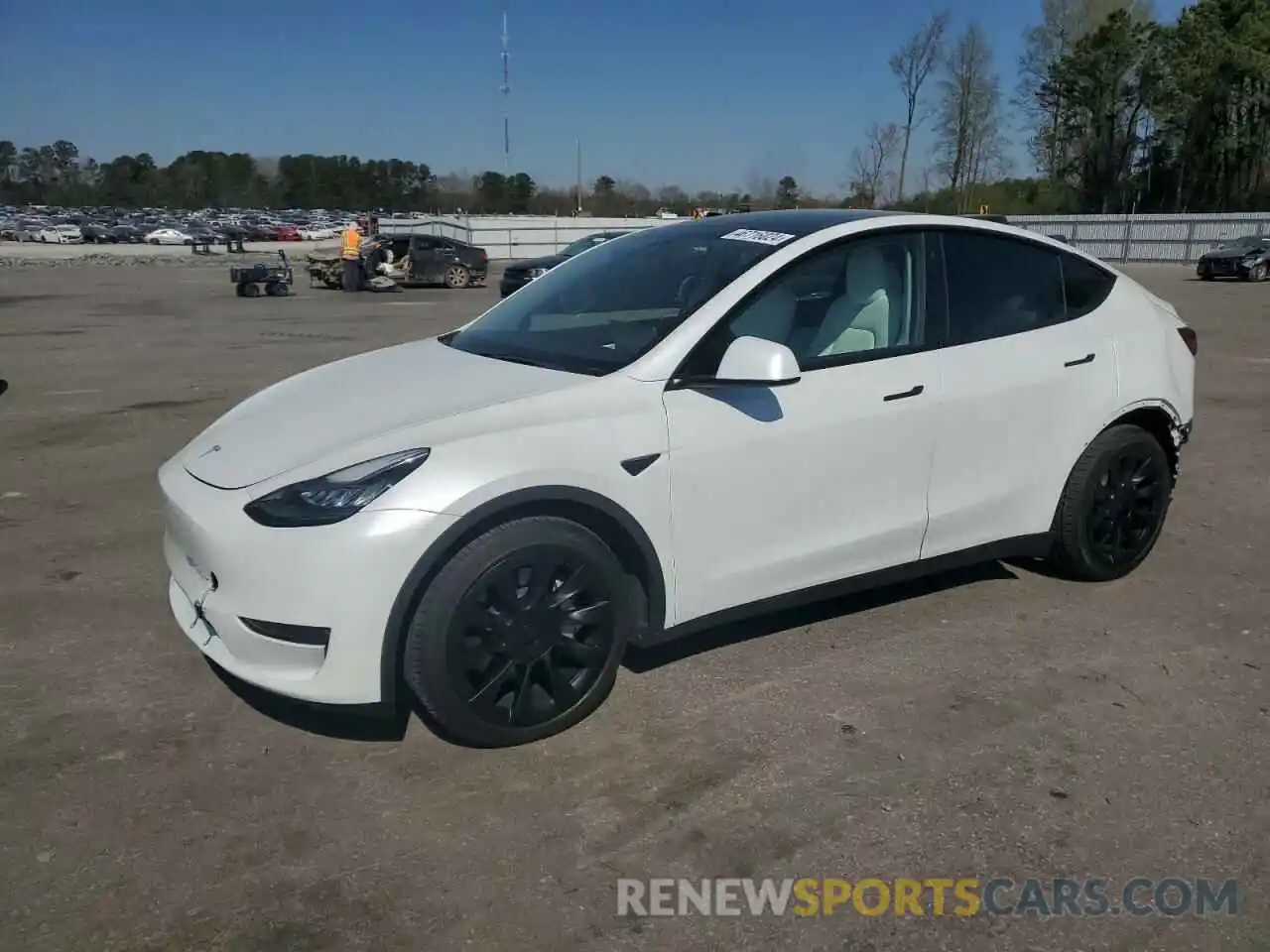 1 Photograph of a damaged car 5YJYGDEE4MF068397 TESLA MODEL Y 2021