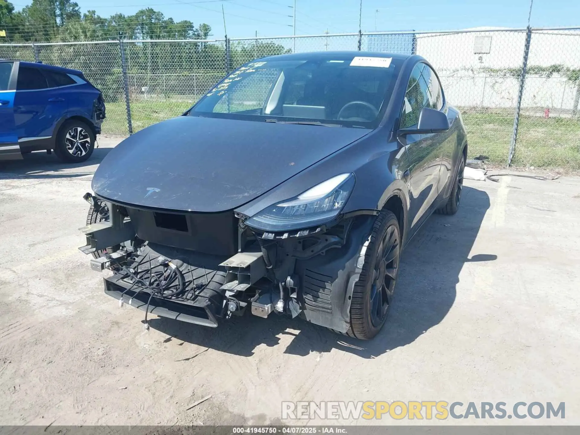 2 Photograph of a damaged car 5YJYGDEE4MF076791 TESLA MODEL Y 2021
