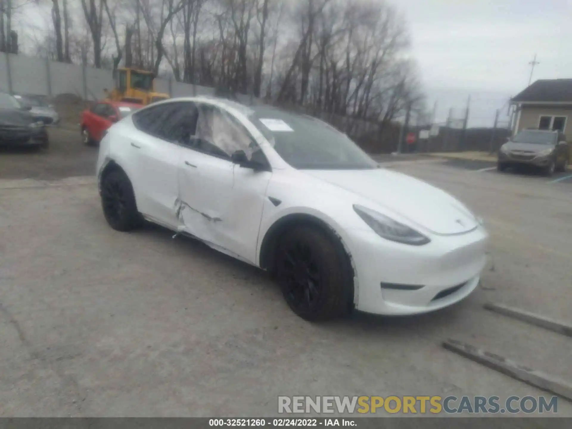 1 Photograph of a damaged car 5YJYGDEE4MF081005 TESLA MODEL Y 2021