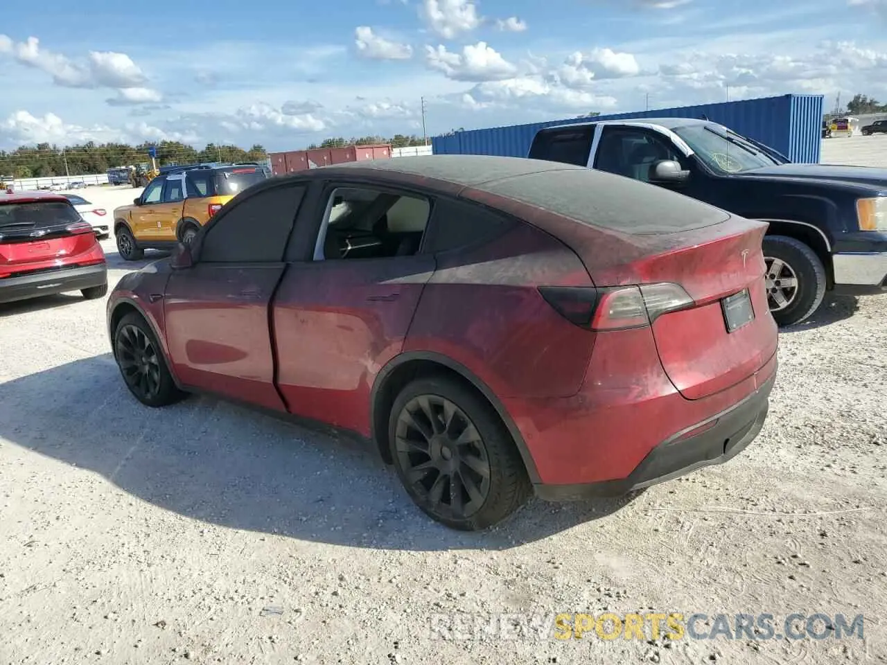 2 Photograph of a damaged car 5YJYGDEE4MF082798 TESLA MODEL Y 2021