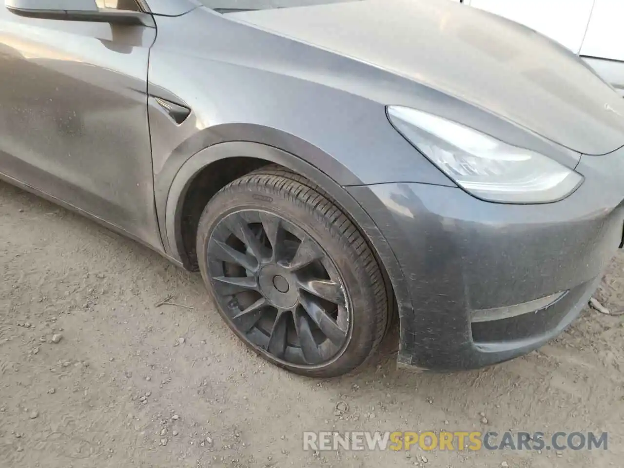 9 Photograph of a damaged car 5YJYGDEE4MF084146 TESLA MODEL Y 2021