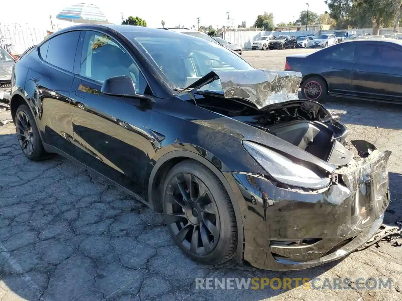 4 Photograph of a damaged car 5YJYGDEE4MF089766 TESLA MODEL Y 2021