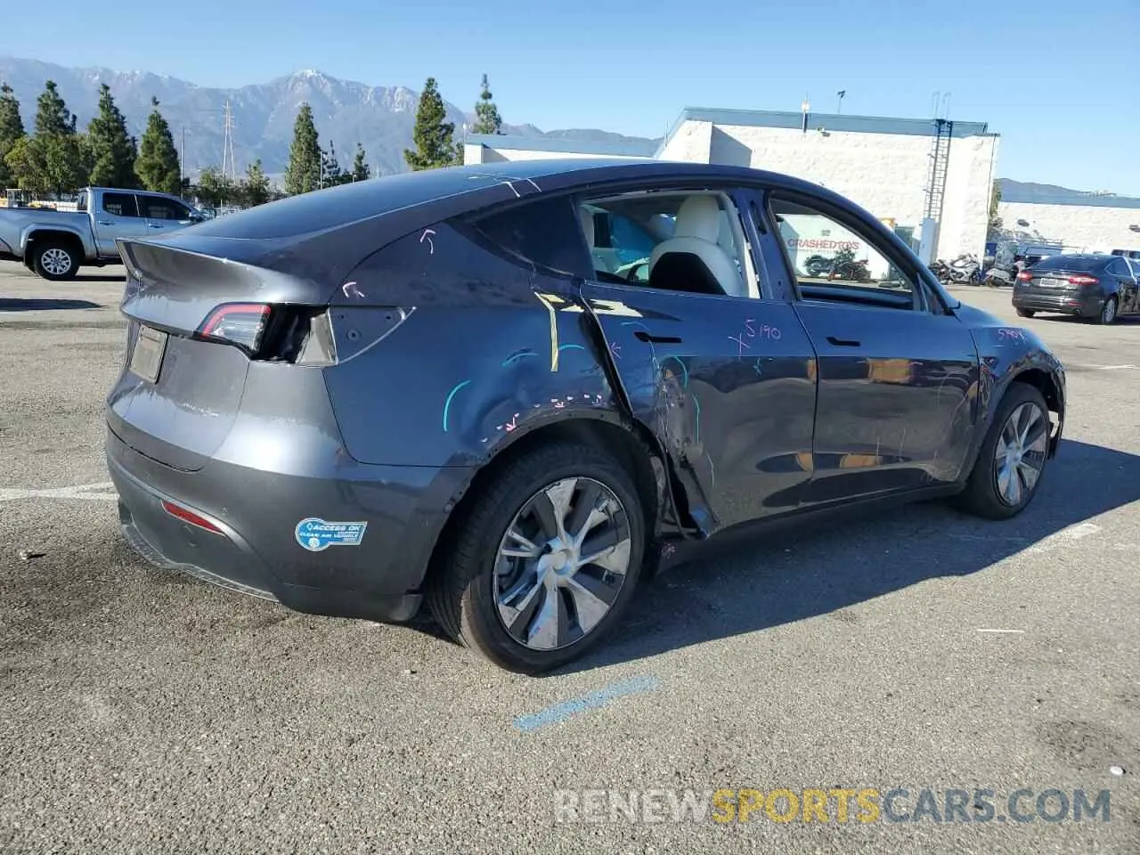 3 Photograph of a damaged car 5YJYGDEE4MF089976 TESLA MODEL Y 2021