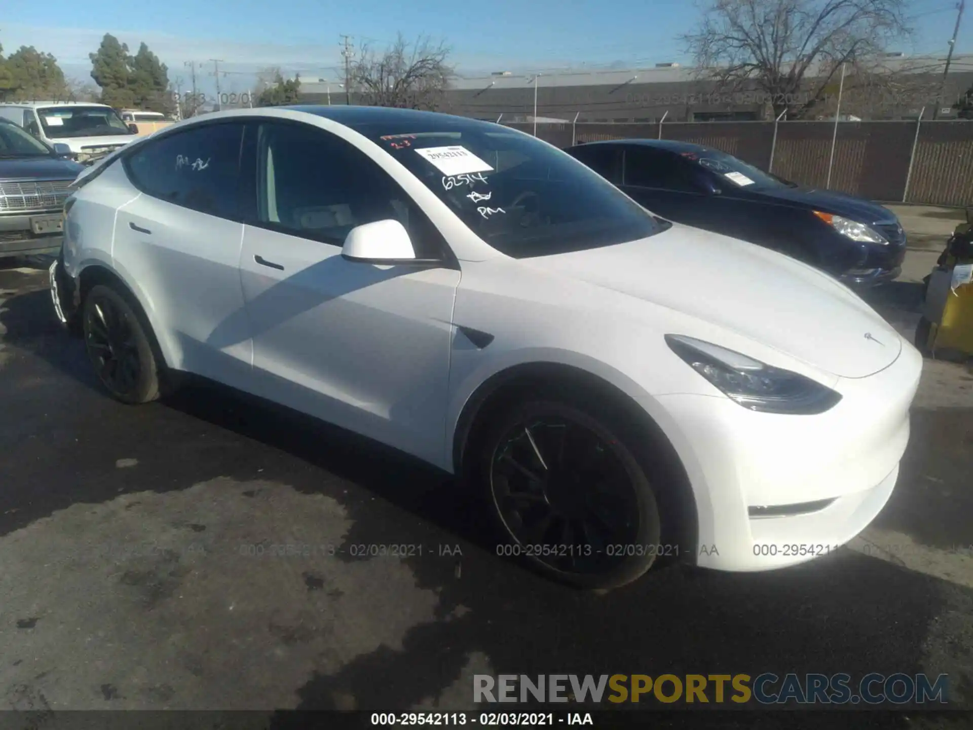 1 Photograph of a damaged car 5YJYGDEE4MF090707 TESLA MODEL Y 2021