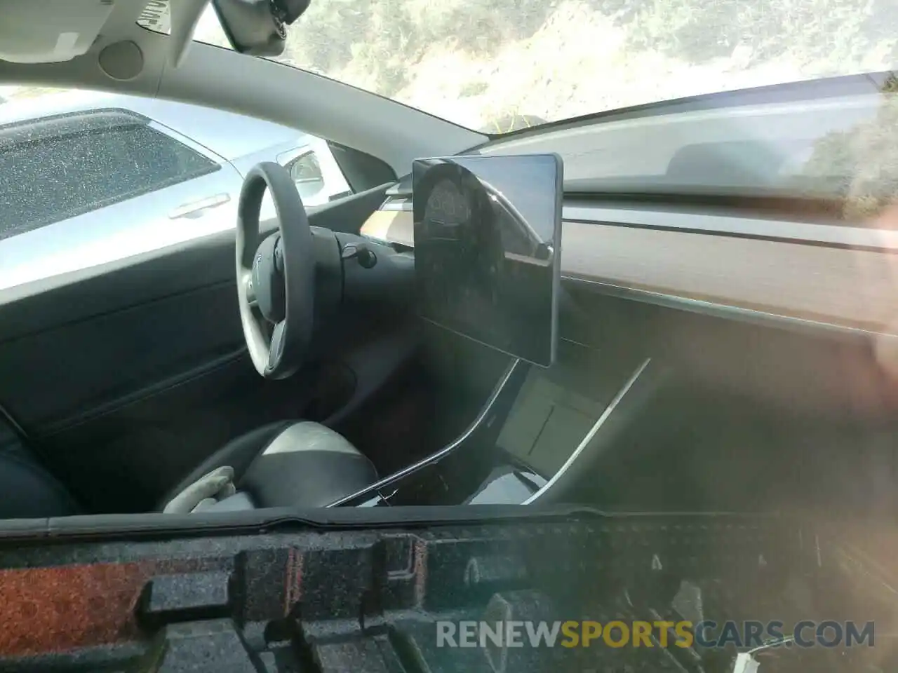 9 Photograph of a damaged car 5YJYGDEE4MF095535 TESLA MODEL Y 2021