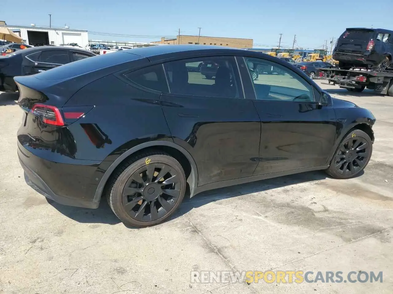 3 Photograph of a damaged car 5YJYGDEE4MF102015 TESLA MODEL Y 2021