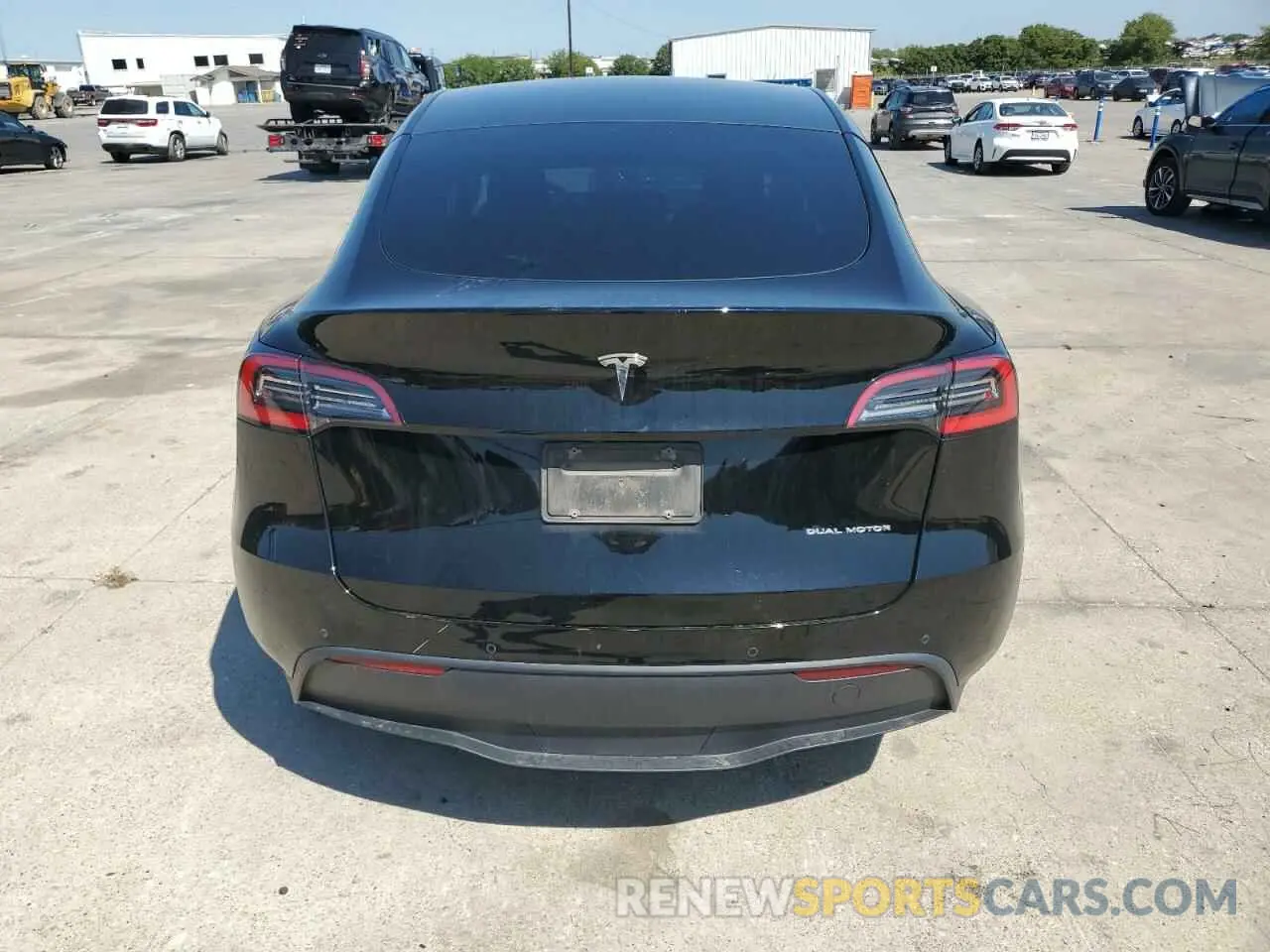 6 Photograph of a damaged car 5YJYGDEE4MF102015 TESLA MODEL Y 2021