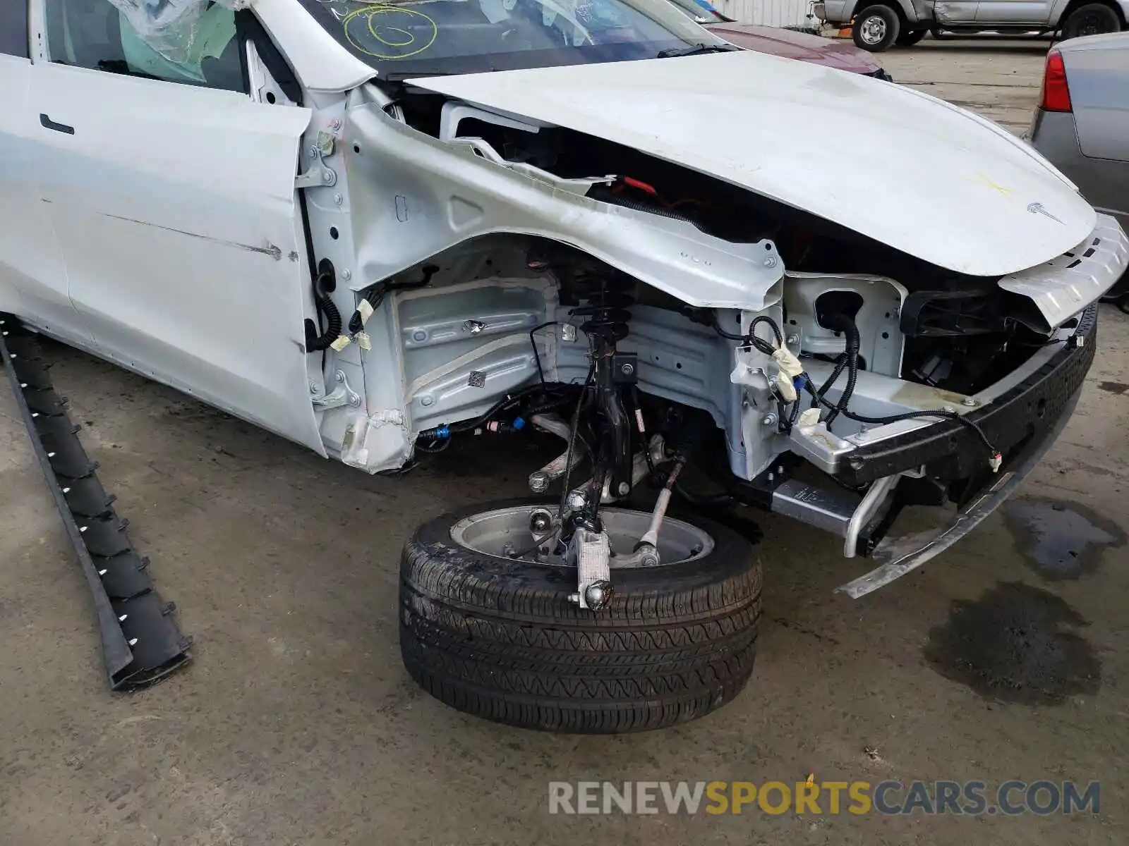 9 Photograph of a damaged car 5YJYGDEE4MF110020 TESLA MODEL Y 2021