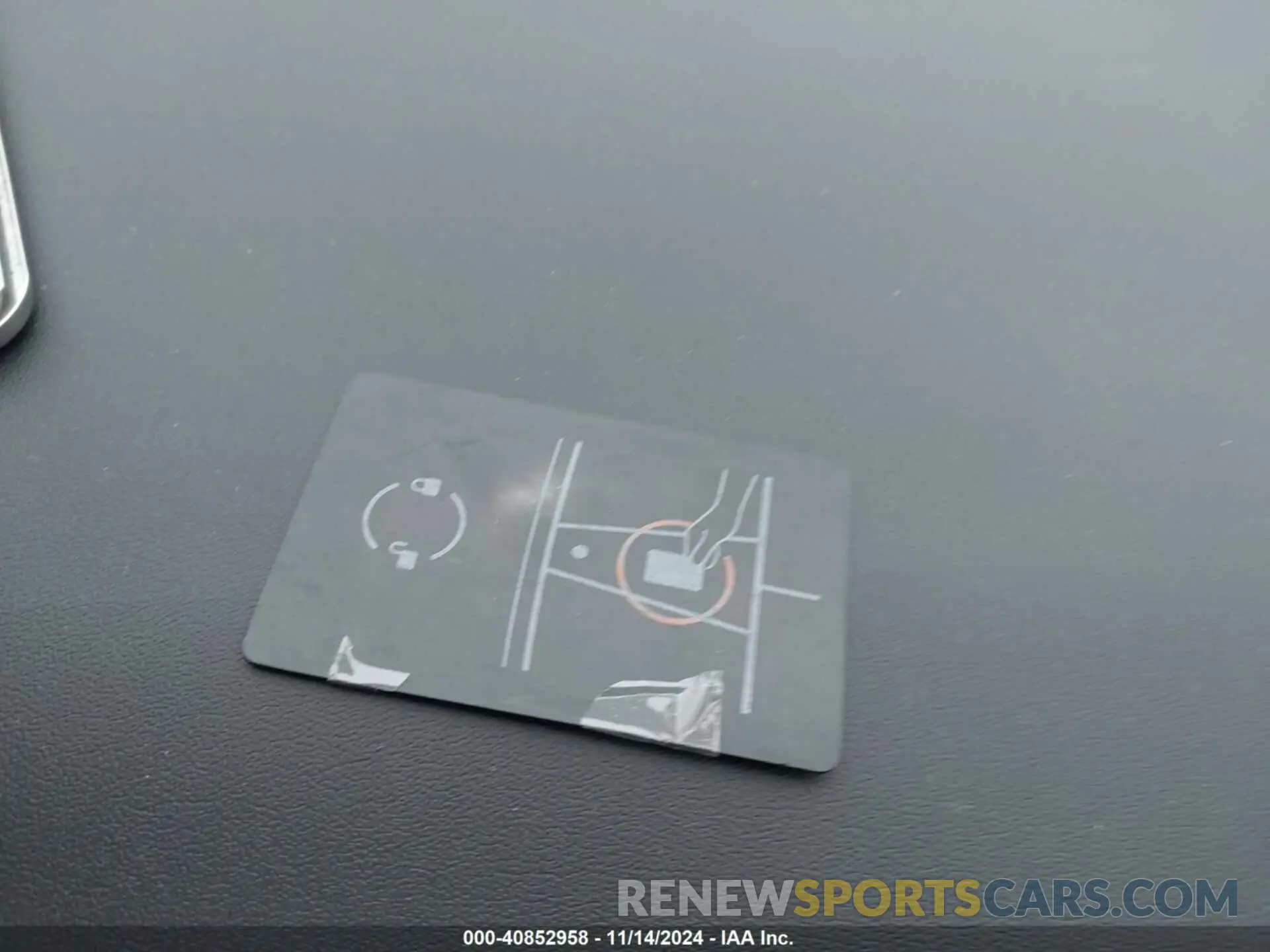 11 Photograph of a damaged car 5YJYGDEE4MF112351 TESLA MODEL Y 2021