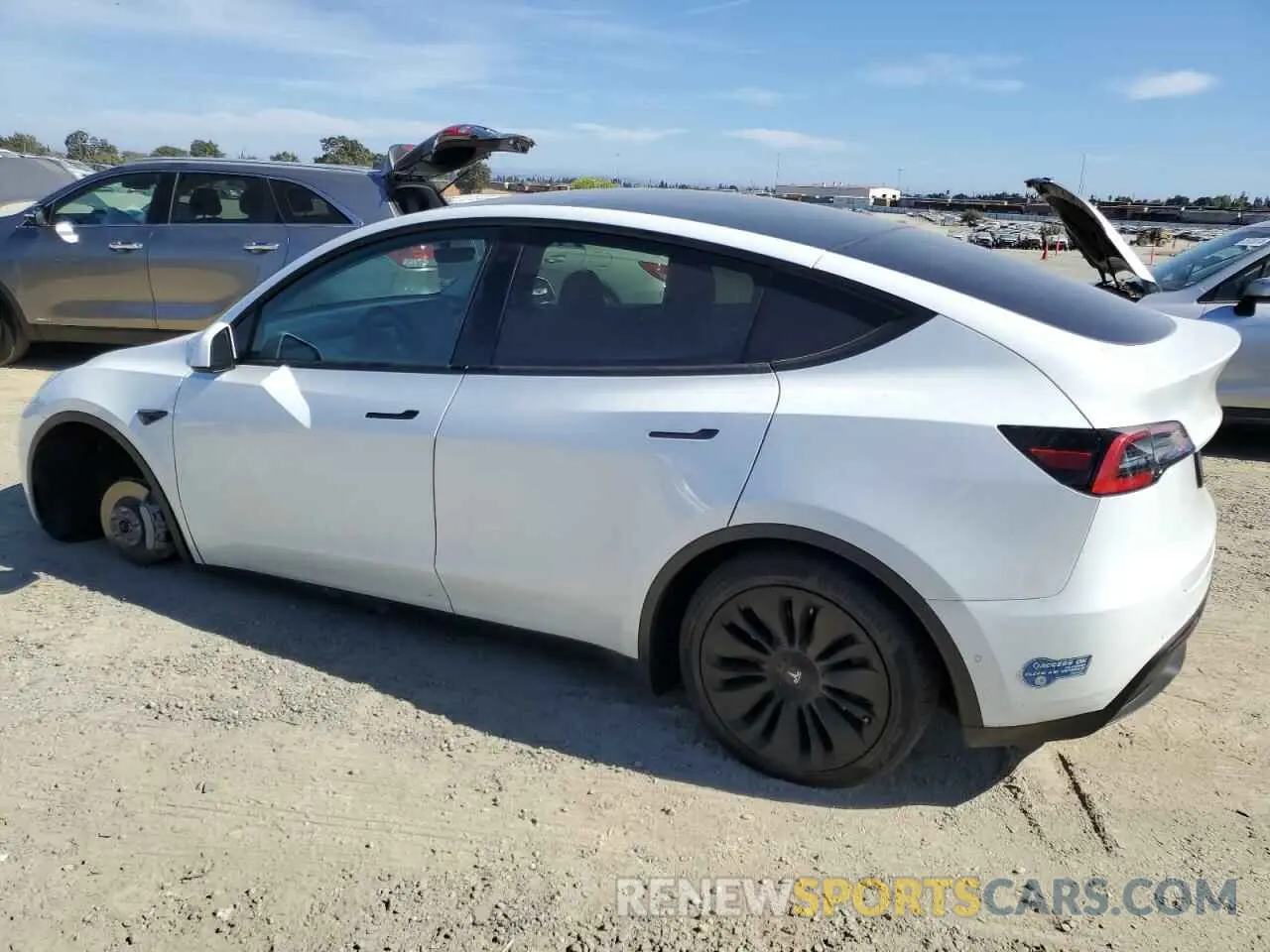 2 Photograph of a damaged car 5YJYGDEE4MF114374 TESLA MODEL Y 2021