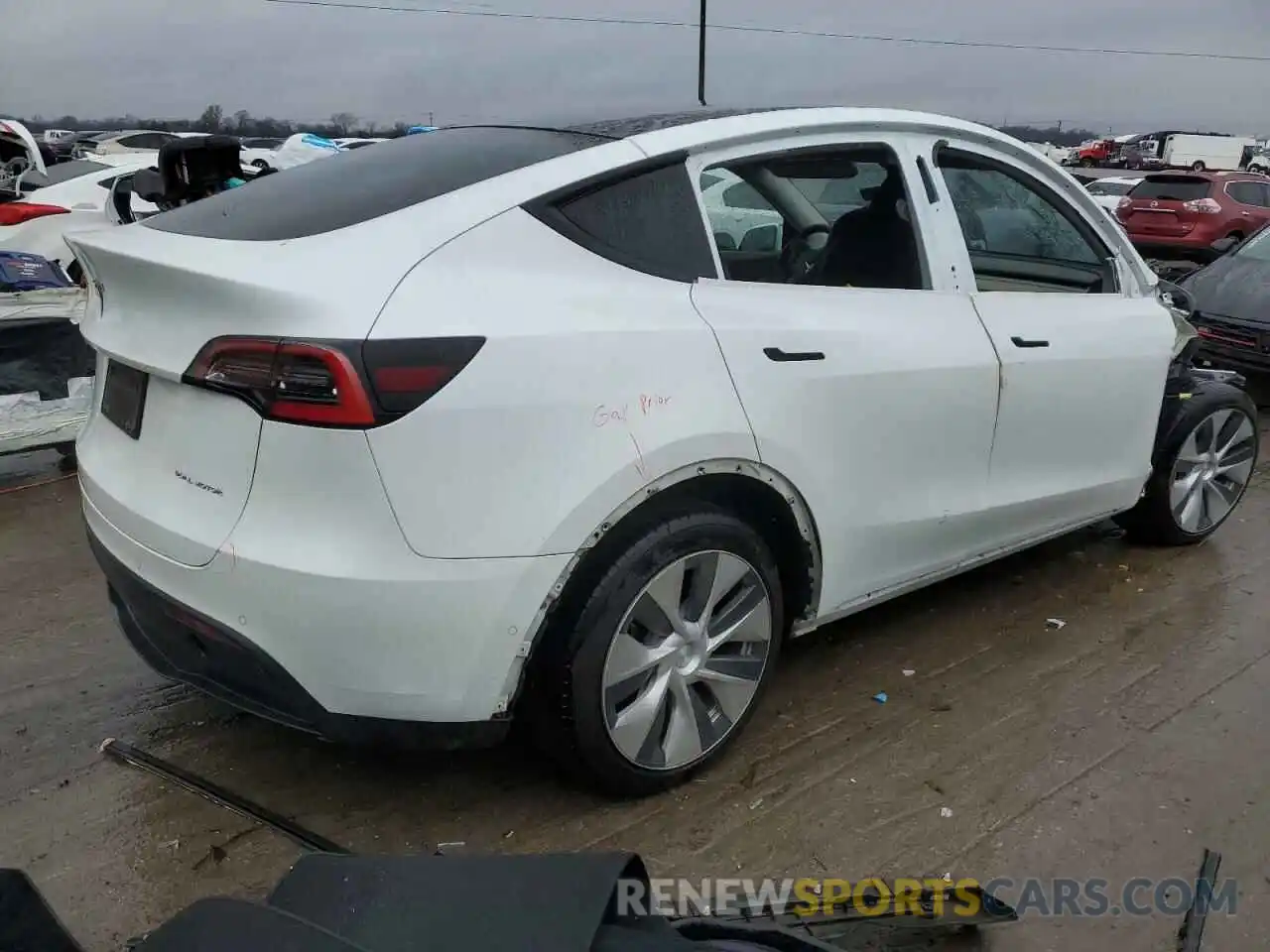 3 Photograph of a damaged car 5YJYGDEE4MF117050 TESLA MODEL Y 2021