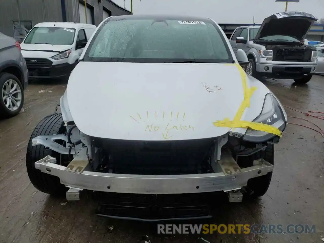 5 Photograph of a damaged car 5YJYGDEE4MF117050 TESLA MODEL Y 2021