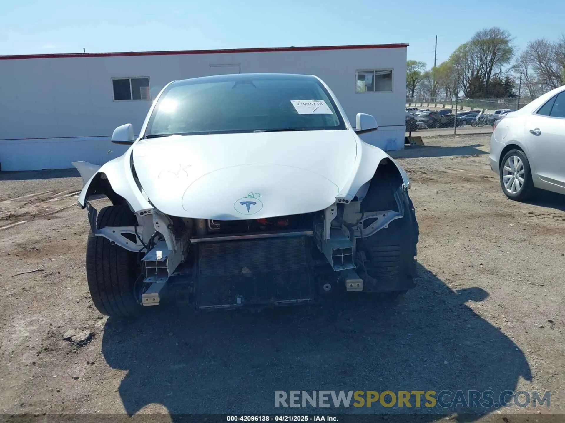 6 Photograph of a damaged car 5YJYGDEE4MF122362 TESLA MODEL Y 2021