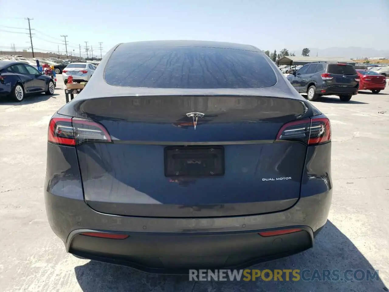 6 Photograph of a damaged car 5YJYGDEE4MF131109 TESLA MODEL Y 2021