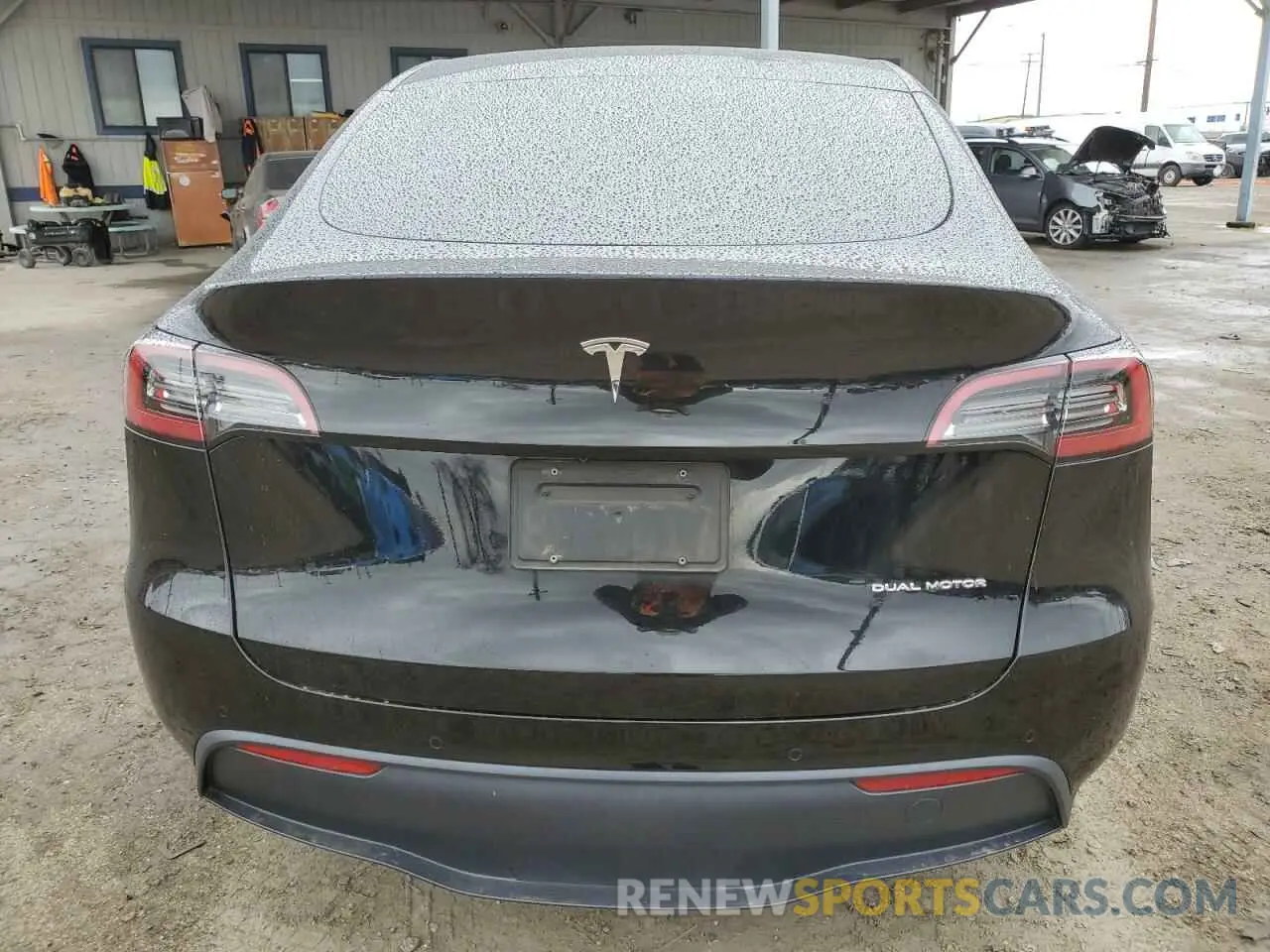 6 Photograph of a damaged car 5YJYGDEE4MF159217 TESLA MODEL Y 2021